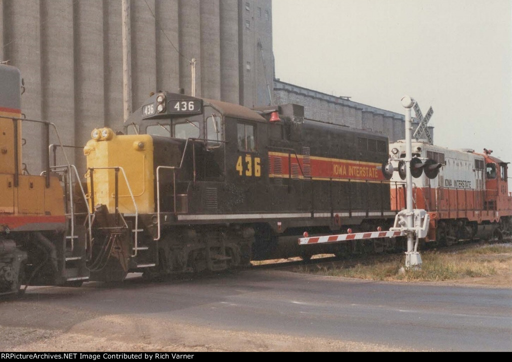 Iowa Interstate RR (IAIS) #436